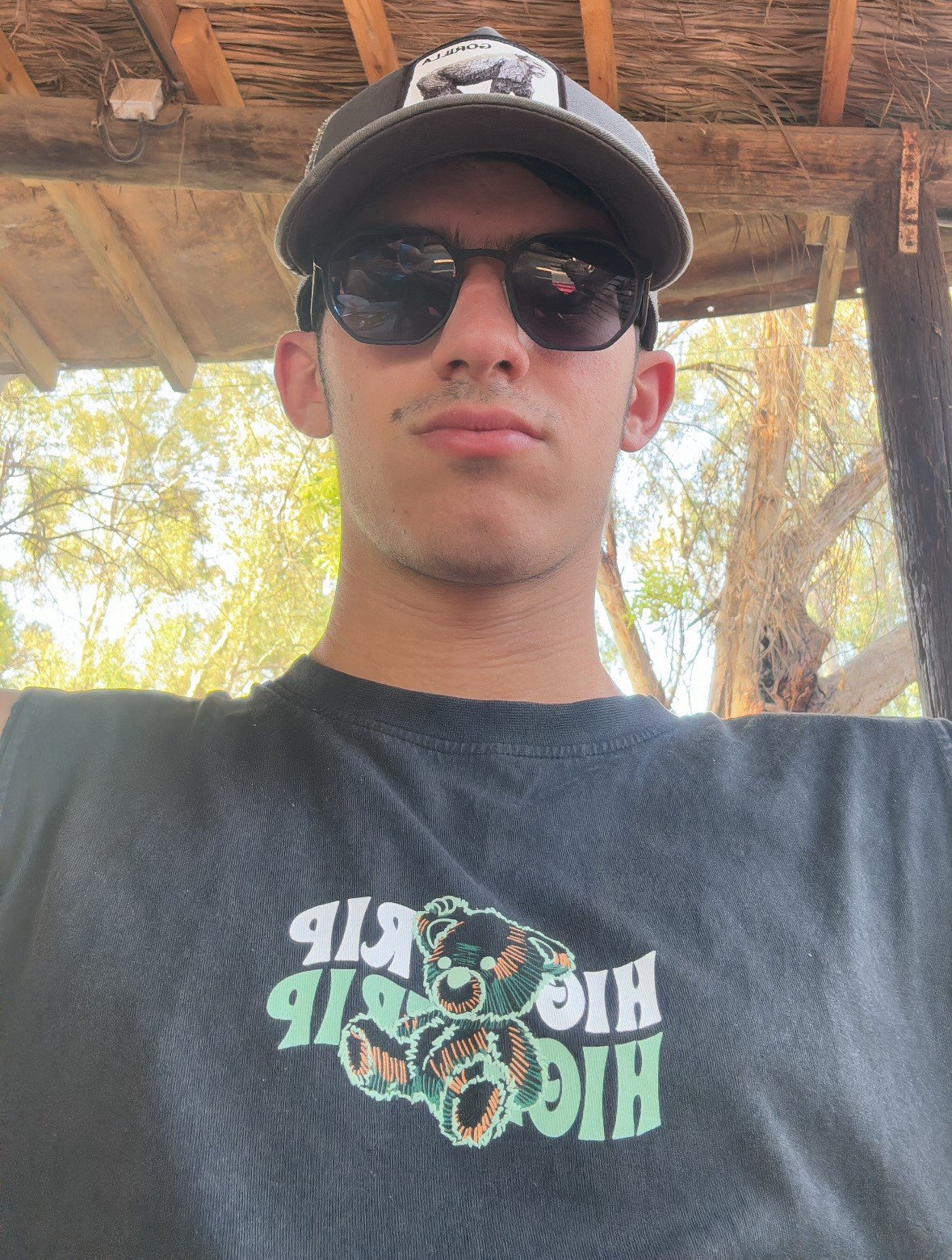 oM4nS — Profile Photo